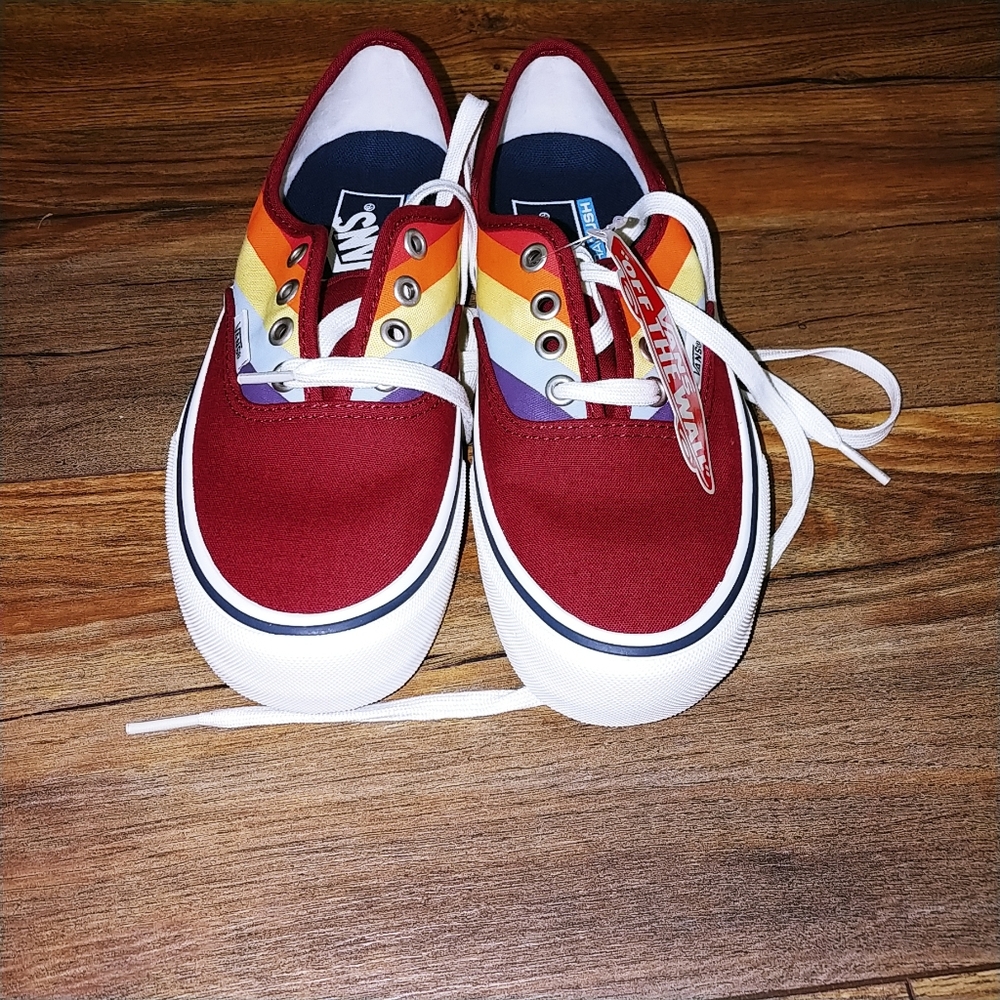 Shoe! It’s like burgundy color